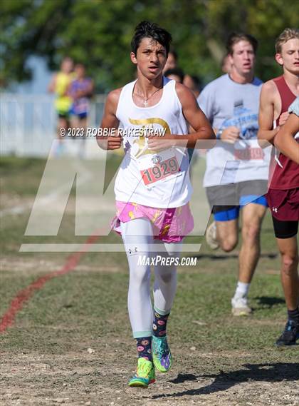 Thumbnail 2 in UIL Cross Country 1A Finals (5K) photogallery.