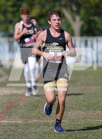 Thumbnail 2 in UIL Cross Country 1A Finals (5K) photogallery.
