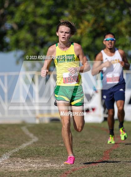 Thumbnail 2 in UIL Cross Country 1A Finals (5K) photogallery.