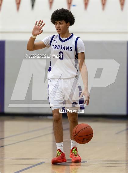 Thumbnail 2 in Casa Grande @ Petaluma photogallery.
