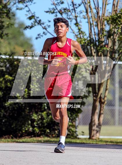 Thumbnail 1 in Coastal Cross Country Meet photogallery.