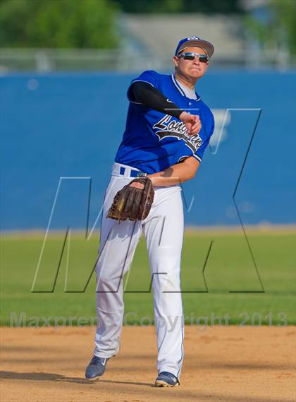 Thumbnail 2 in Marion vs. George West (UIL 2A Region IV Regional Quarter Finals) photogallery.