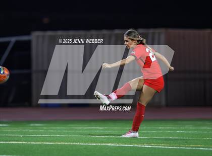 Thumbnail 3 in Doral Academy Red Rock vs. Cimarron-Memorial (NIAA 4A First Round) photogallery.