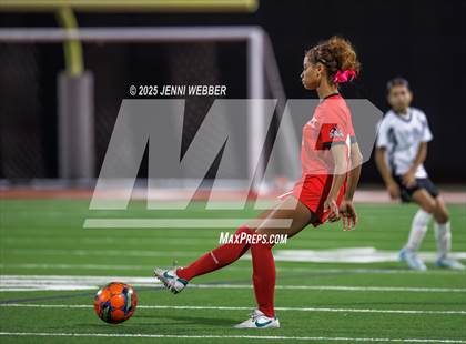 Thumbnail 3 in Doral Academy Red Rock vs. Cimarron-Memorial (NIAA 4A First Round) photogallery.