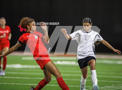 Thumbnail 1 in Doral Academy Red Rock vs. Cimarron-Memorial (NIAA 4A First Round) photogallery.