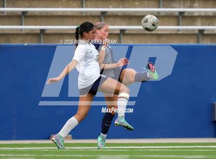 Thumbnail 1 in Walnut Grove vs. Reedy (UIL 5A D1 Area Playoff) photogallery.
