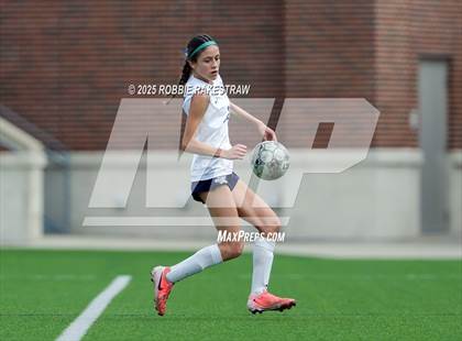 Thumbnail 2 in Walnut Grove vs. Reedy (UIL 5A D1 Area Playoff) photogallery.