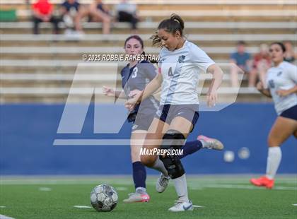 Thumbnail 1 in Walnut Grove vs. Reedy (UIL 5A D1 Area Playoff) photogallery.