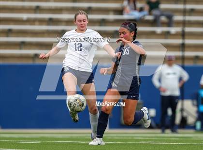 Thumbnail 2 in Walnut Grove vs. Reedy (UIL 5A D1 Area Playoff) photogallery.