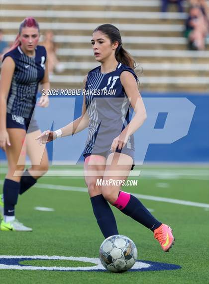 Thumbnail 2 in Walnut Grove vs. Reedy (UIL 5A D1 Area Playoff) photogallery.