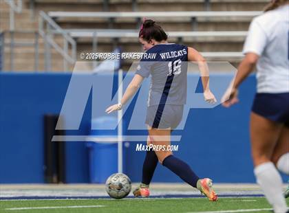 Thumbnail 3 in Walnut Grove vs. Reedy (UIL 5A D1 Area Playoff) photogallery.