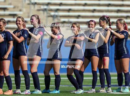 Thumbnail 1 in Walnut Grove vs. Reedy (UIL 5A D1 Area Playoff) photogallery.