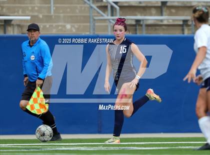 Thumbnail 2 in Walnut Grove vs. Reedy (UIL 5A D1 Area Playoff) photogallery.