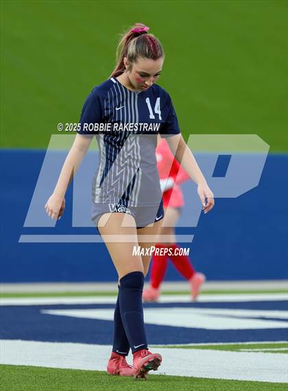 Thumbnail 2 in Walnut Grove vs. Reedy (UIL 5A D1 Area Playoff) photogallery.
