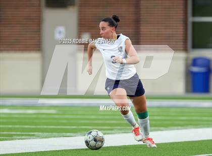 Thumbnail 1 in Walnut Grove vs. Reedy (UIL 5A D1 Area Playoff) photogallery.