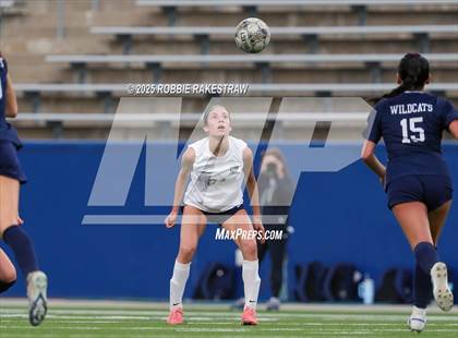 Thumbnail 1 in Walnut Grove vs. Reedy (UIL 5A D1 Area Playoff) photogallery.