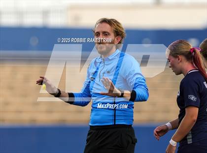 Thumbnail 3 in Walnut Grove vs. Reedy (UIL 5A D1 Area Playoff) photogallery.