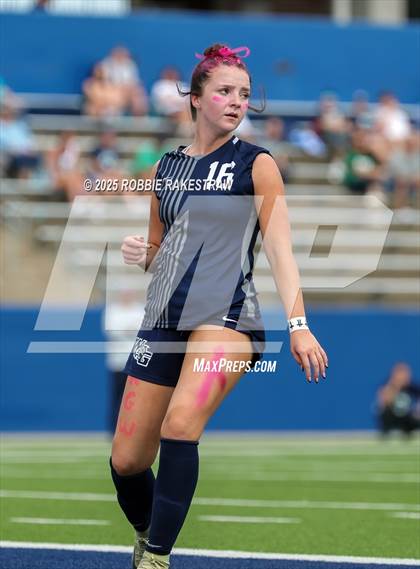 Thumbnail 3 in Walnut Grove vs. Reedy (UIL 5A D1 Area Playoff) photogallery.