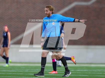 Thumbnail 3 in Walnut Grove vs. Reedy (UIL 5A D1 Area Playoff) photogallery.