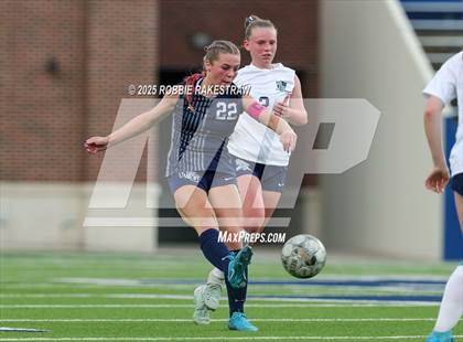 Thumbnail 1 in Walnut Grove vs. Reedy (UIL 5A D1 Area Playoff) photogallery.
