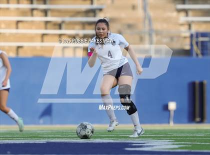 Thumbnail 2 in Walnut Grove vs. Reedy (UIL 5A D1 Area Playoff) photogallery.