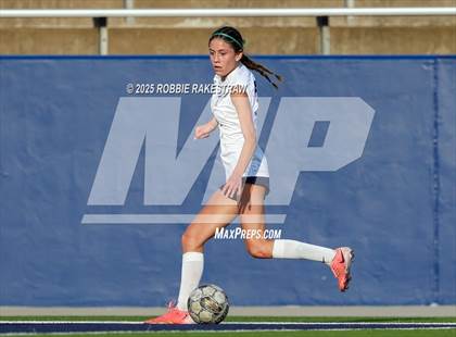 Thumbnail 1 in Walnut Grove vs. Reedy (UIL 5A D1 Area Playoff) photogallery.