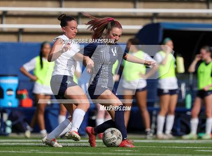 Thumbnail 1 in Walnut Grove vs. Reedy (UIL 5A D1 Area Playoff) photogallery.
