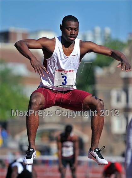 Thumbnail 2 in Penn Relays (400m Hurdles Championship) photogallery.