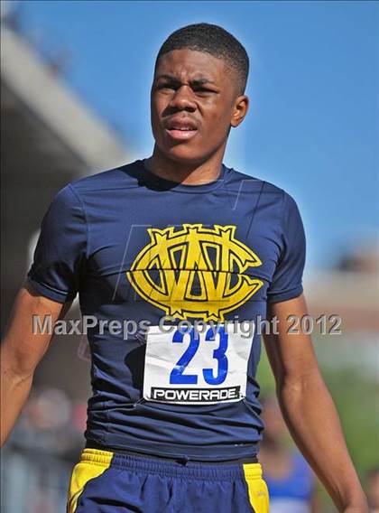 Thumbnail 2 in Penn Relays (400m Hurdles Championship) photogallery.