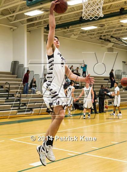 Thumbnail 2 in Lee vs Dominion (Joe Cascio Holiday Classic) photogallery.