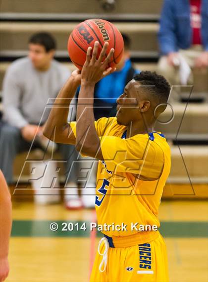 Thumbnail 2 in Lee vs Dominion (Joe Cascio Holiday Classic) photogallery.