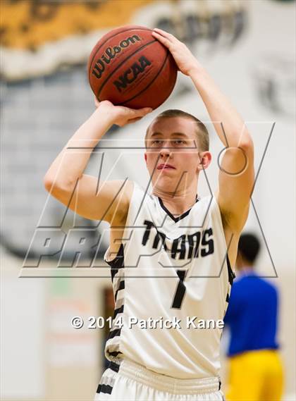 Thumbnail 1 in Lee vs Dominion (Joe Cascio Holiday Classic) photogallery.