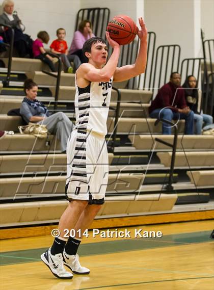 Thumbnail 3 in Lee vs Dominion (Joe Cascio Holiday Classic) photogallery.
