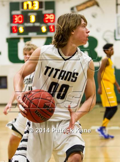 Thumbnail 3 in Lee vs Dominion (Joe Cascio Holiday Classic) photogallery.