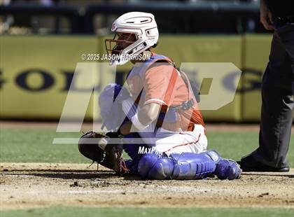 Thumbnail 3 in Humble Kingwood Park vs Grapevine (UIL Baseball 5A D2 Final) photogallery.
