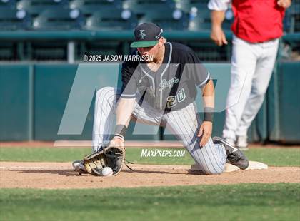 Thumbnail 3 in Humble Kingwood Park vs Grapevine (UIL Baseball 5A D2 Final) photogallery.