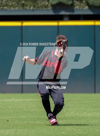 Thumbnail 3 in Lovejoy vs. Grapevine (UIL 5A Baseball Final) photogallery.