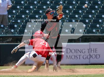 Thumbnail 2 in Lovejoy vs. Grapevine (UIL 5A Baseball Final) photogallery.