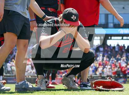 Thumbnail 3 in Lovejoy vs. Grapevine (UIL 5A Baseball Final) photogallery.