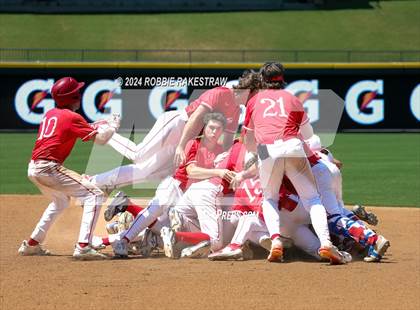 Thumbnail 3 in Lovejoy vs. Grapevine (UIL 5A Baseball Final) photogallery.