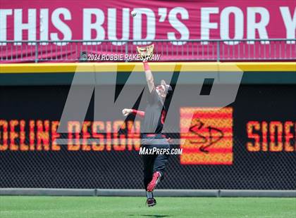 Thumbnail 2 in Lovejoy vs. Grapevine (UIL 5A Baseball Final) photogallery.