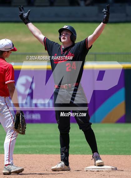 Thumbnail 2 in Lovejoy vs. Grapevine (UIL 5A Baseball Final) photogallery.