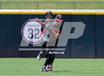 Thumbnail 1 in Lovejoy vs. Grapevine (UIL 5A Baseball Final) photogallery.