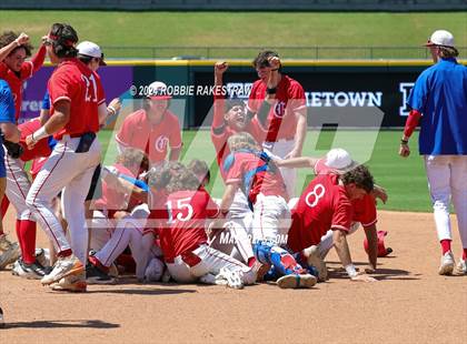Thumbnail 1 in Lovejoy vs. Grapevine (UIL 5A Baseball Final) photogallery.