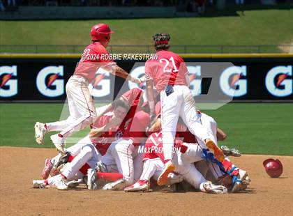 Thumbnail 1 in Lovejoy vs. Grapevine (UIL 5A Baseball Final) photogallery.