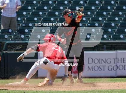 Thumbnail 3 in Lovejoy vs. Grapevine (UIL 5A Baseball Final) photogallery.