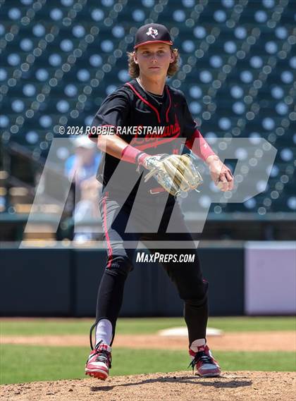Thumbnail 3 in Lovejoy vs. Grapevine (UIL 5A Baseball Final) photogallery.