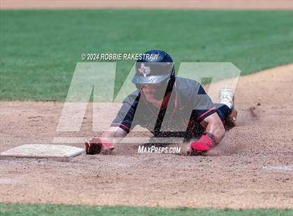 Thumbnail 1 in Lovejoy vs. Grapevine (UIL 5A Baseball Final) photogallery.