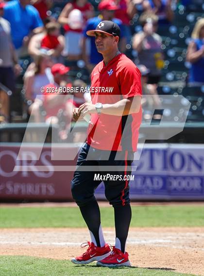Thumbnail 3 in Lovejoy vs. Grapevine (UIL 5A Baseball Final) photogallery.
