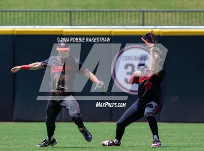 Thumbnail 1 in Lovejoy vs. Grapevine (UIL 5A Baseball Final) photogallery.